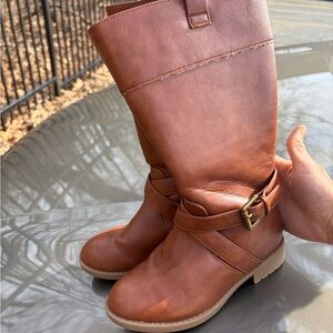 Kohl's Tan Heeled Boots